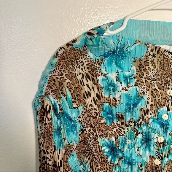 Vintage Great Cavalier by St. Paul Reversible Blouse Teal Floral Animal Print - Picture 7 of 12